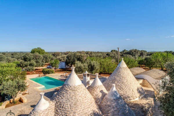 TRULLO MESSAPIA Luxury trulli with in Ceglie Messapica