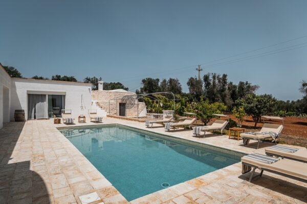 VILLA CALIDI Villa con piscina a Carovigno