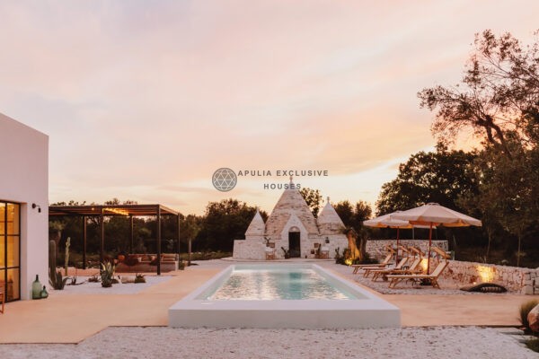 Villa Azealia – Contemporary Luxury with Trullo and Pool
